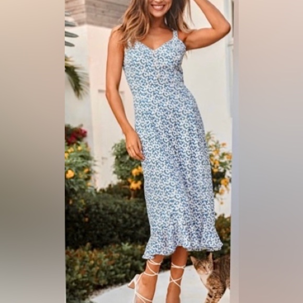 Lulu's Blue and White Floral Midi Dress